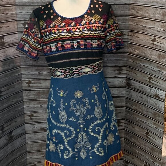 V CHRISTINA Boho Embroidered Denim Dress - Picture 6 of 8